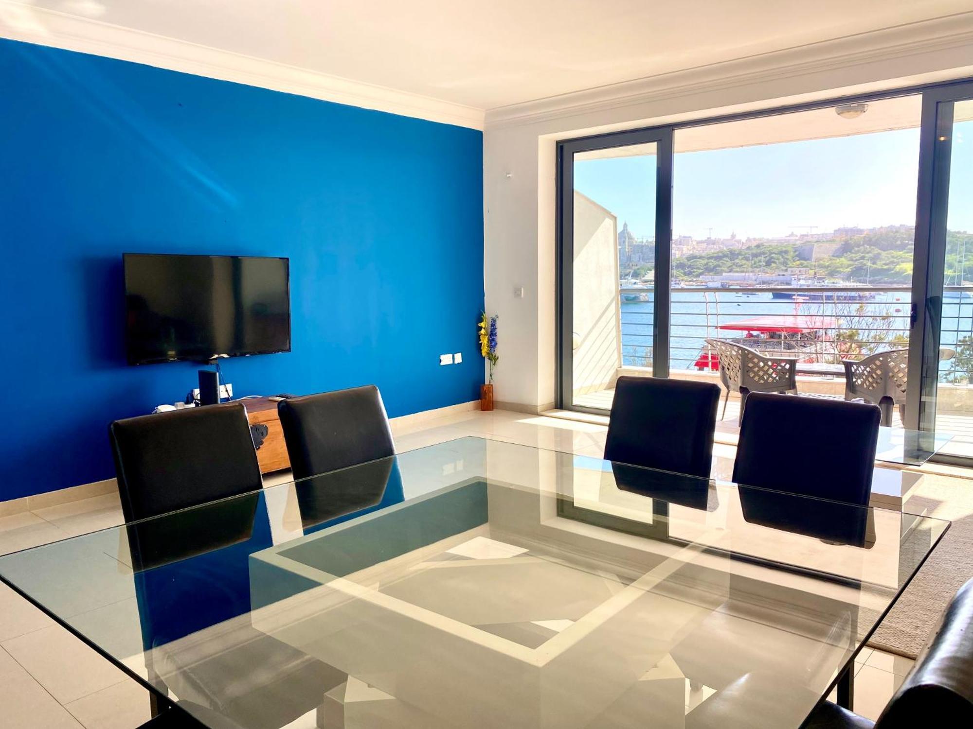 Seafront Harbour Haven - Steps To Ferry, Shops And Beaches Sliema Exterior foto
